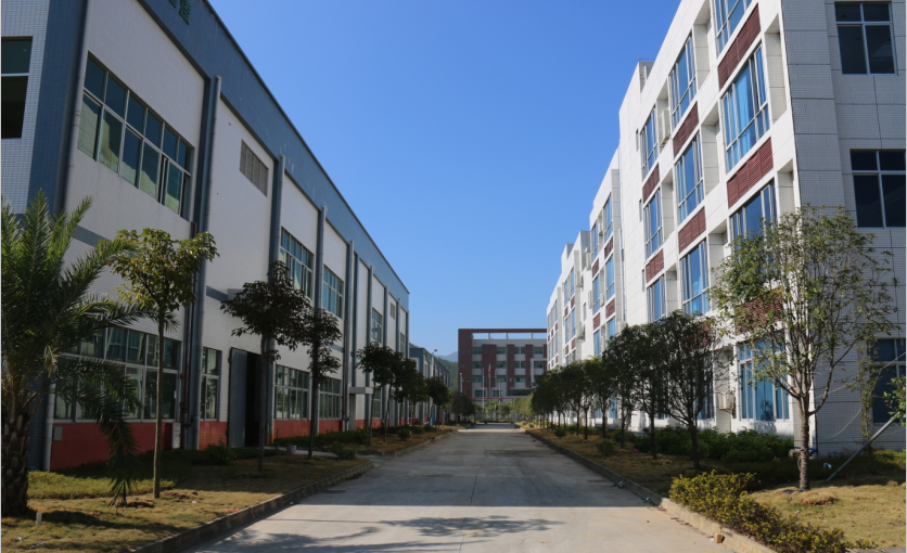 2018年廣東翔鷹漆中秋節放假通知